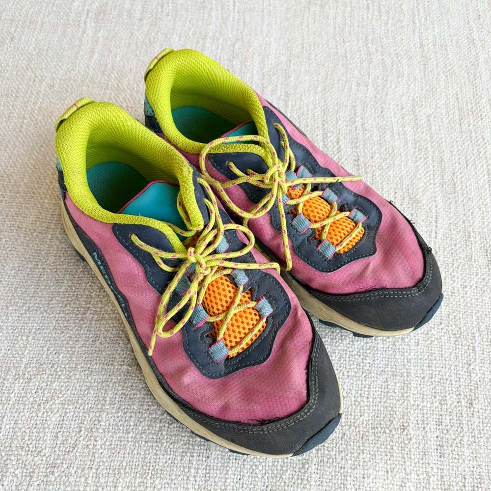 Merrell Girl's Moab Hiking Shoes GUC 4